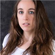 Experiencia en clases particulares y de teatro para jóvenes y adultos